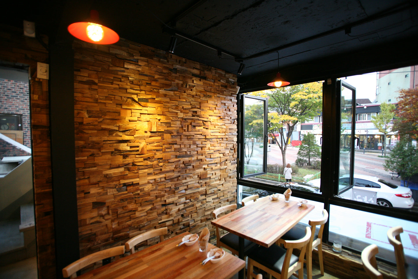 Teak Bumpy MB-001